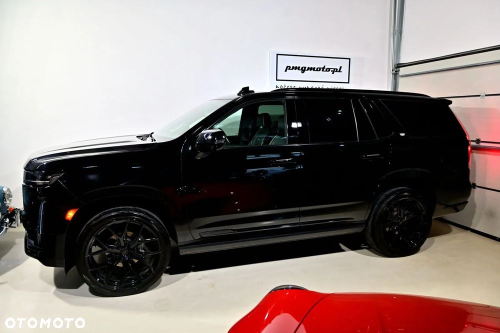 Cadillac Escalade - 6