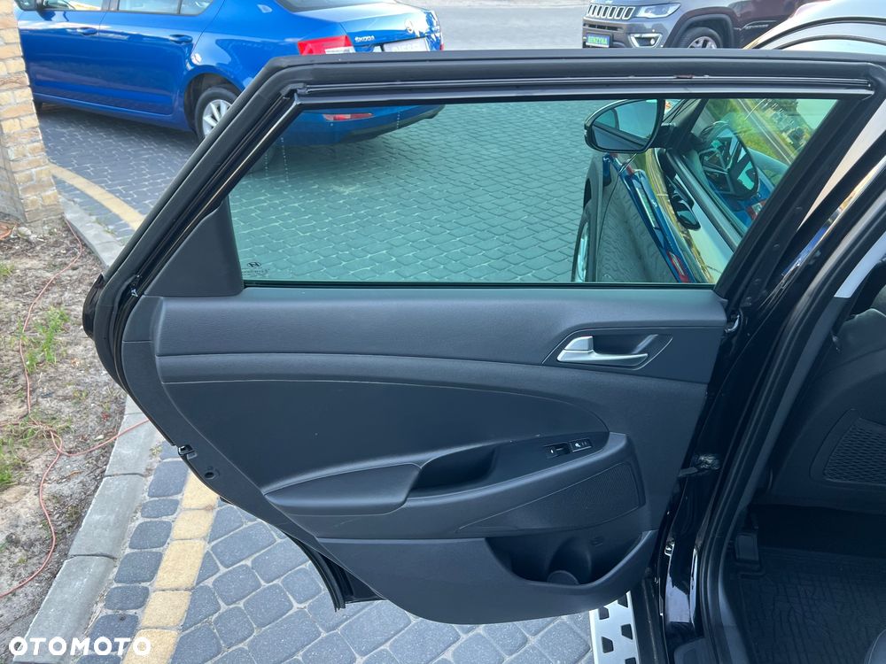 Hyundai Tucson blue 1.7 CRDi 2WD Style - 20