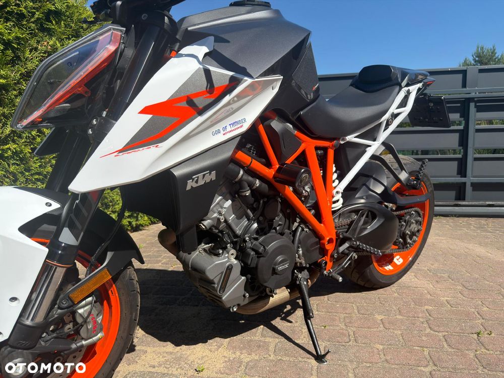 KTM Super Duke - 18
