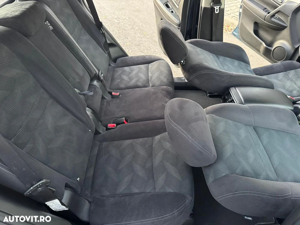 Nissan X-Trail 1.6 dCi Xtronic Tekna - 9