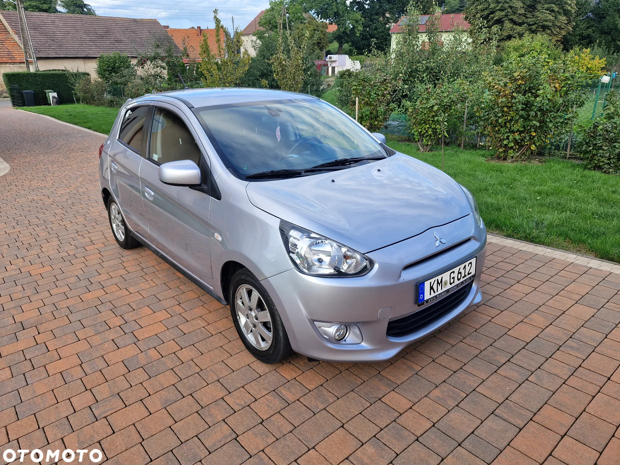 Mitsubishi Space Star 1.2 AS&G Intense - 2