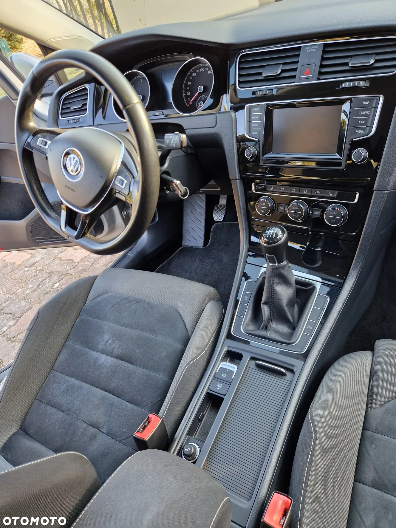 Volkswagen Golf VII 2.0 TDI BMT Highline - 3