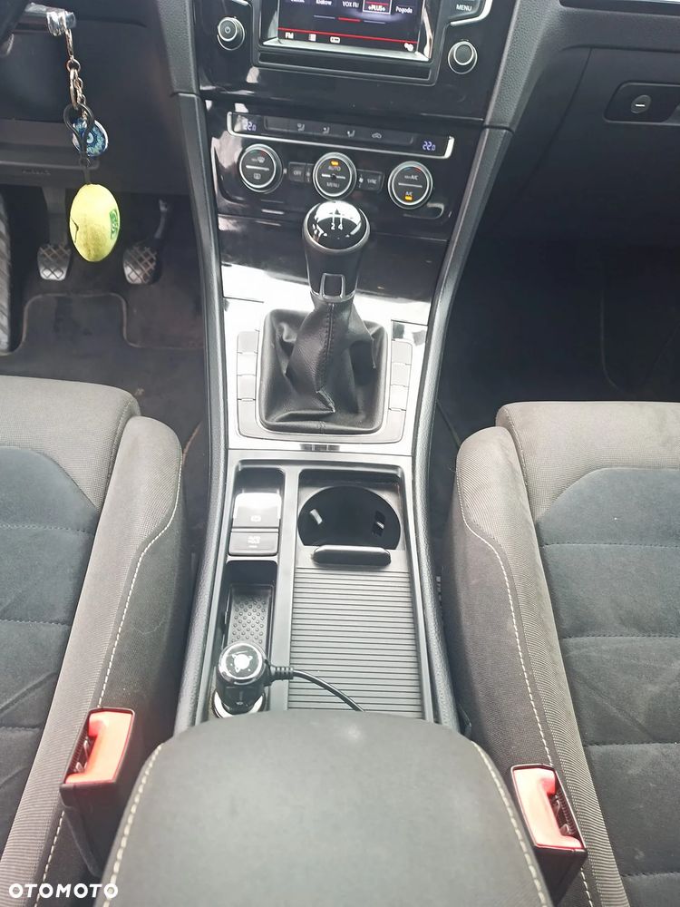 Volkswagen Golf 1.6 TDI BMT Highline - 18