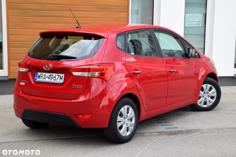 Hyundai ix20 1.4 UEFA EURO 2012 Edition - 14