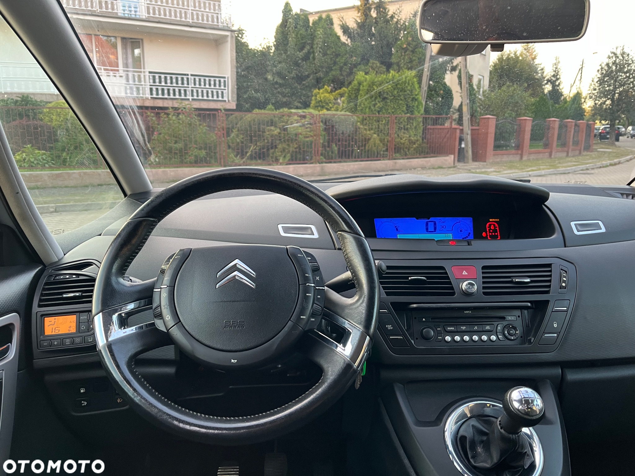Citroën C4 Picasso 1.6 HDi FAP Style - 9