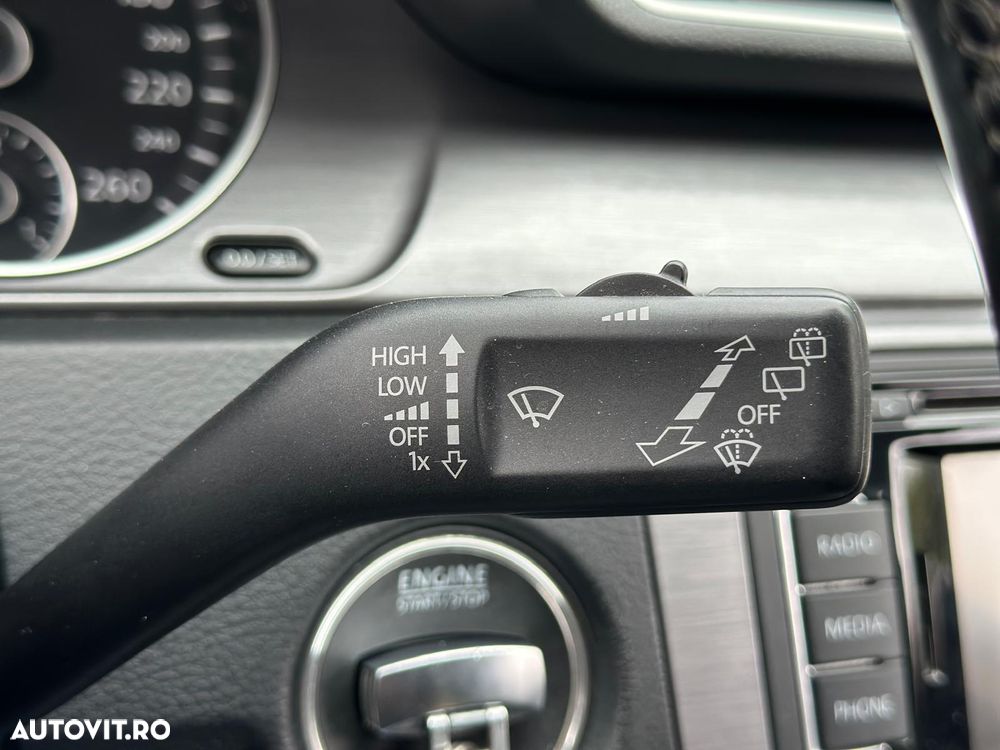 Volkswagen Passat 2.0 TDI Comfortline DPF - 26