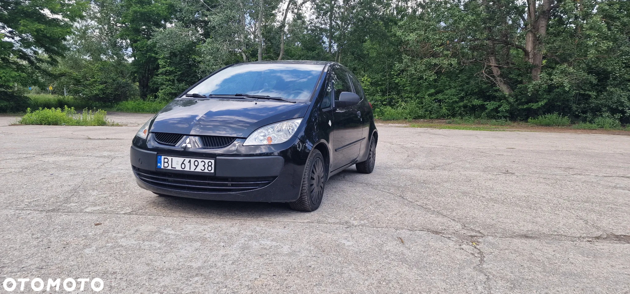 Mitsubishi Colt - 2
