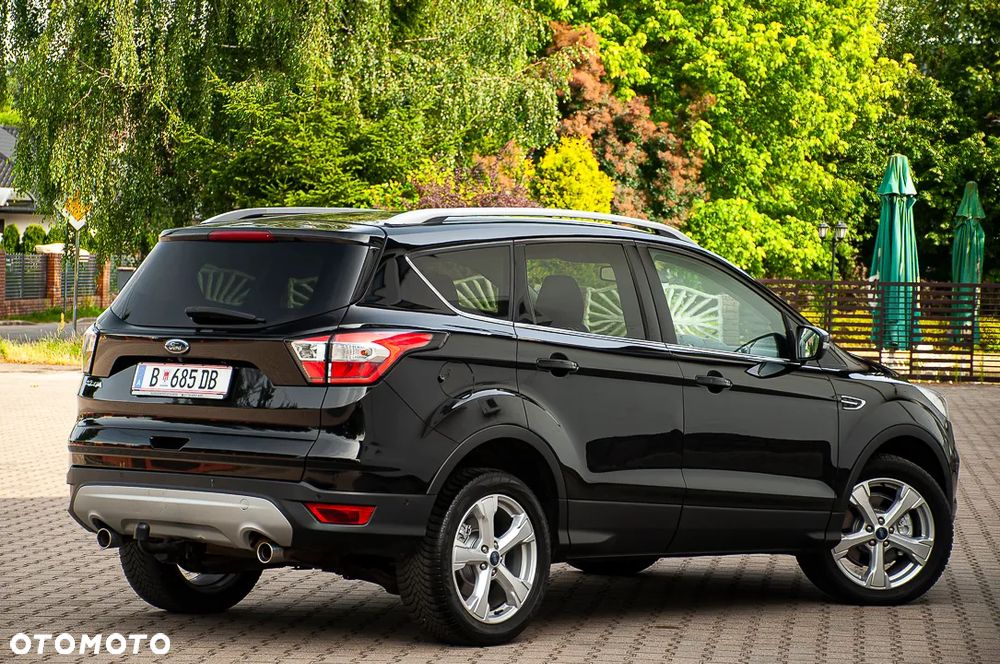 Ford Kuga 2.0 TDCi 4x4 Titanium - 3