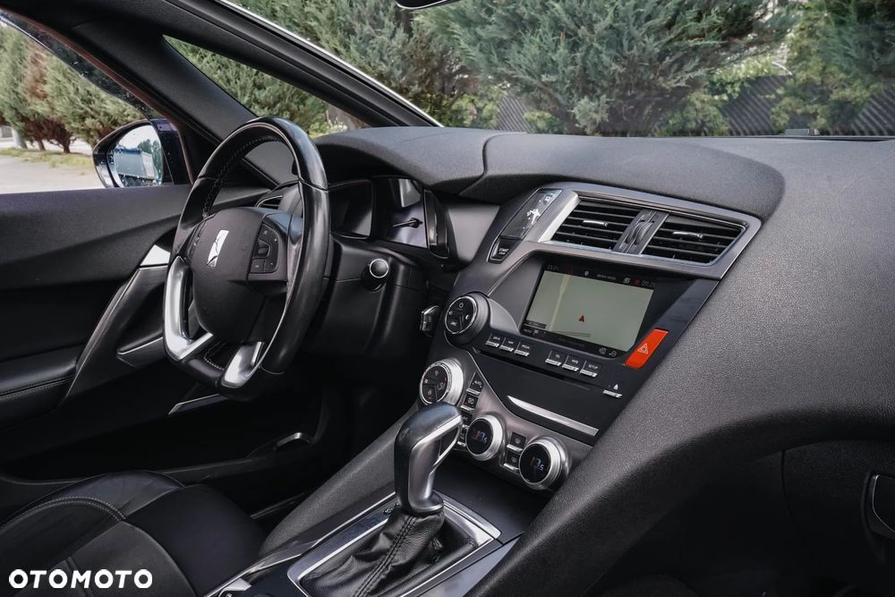Citroën DS5 BlueHDi 120 EAT6 Business Class - 24