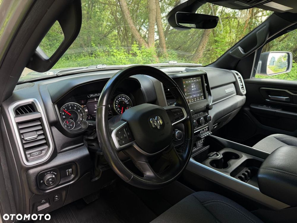 RAM 1500 - 29