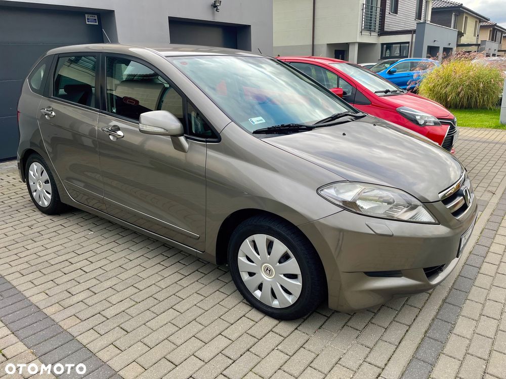 Honda FR-V