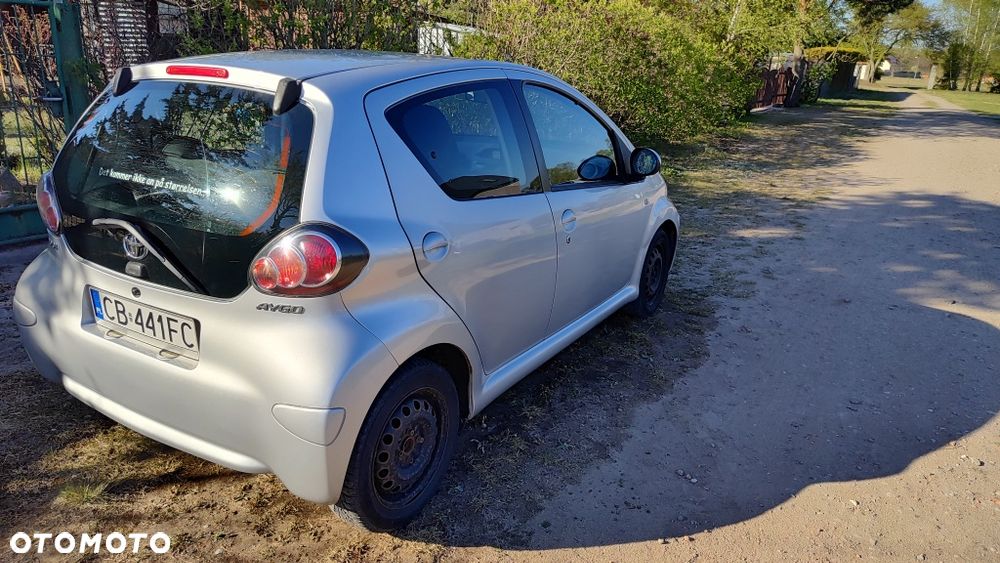 Toyota Aygo - 2