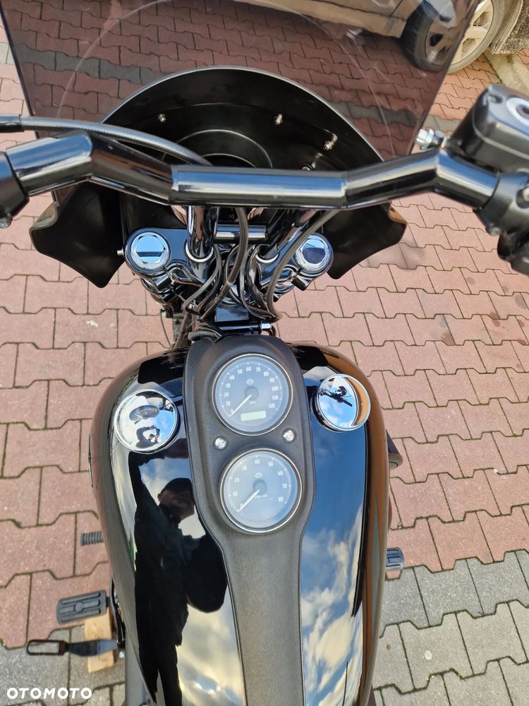 Harley-Davidson Dyna Low Rider - 25