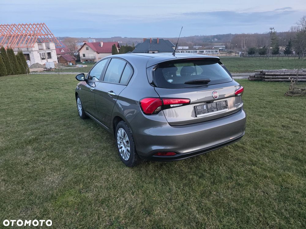 Fiat Tipo 1.4 16V More - 27