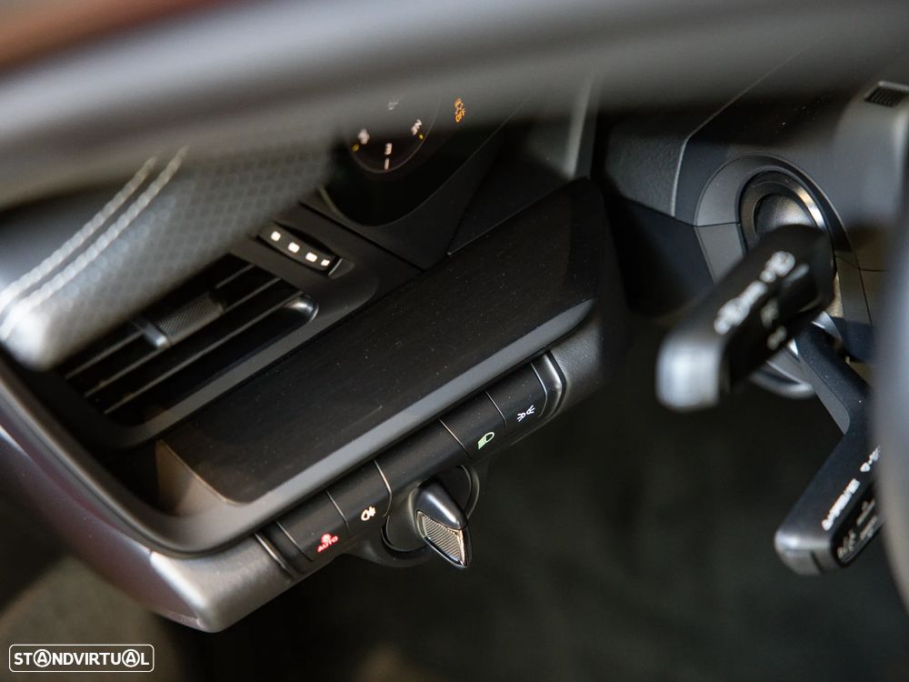 Porsche 911 (992) GT3 Touring Package PDK - 36