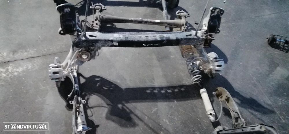 CHARRIOT TRASEIRO SEAT LEON ST 2.0 TDI 4DRIVE 150CV 1968CC - 1