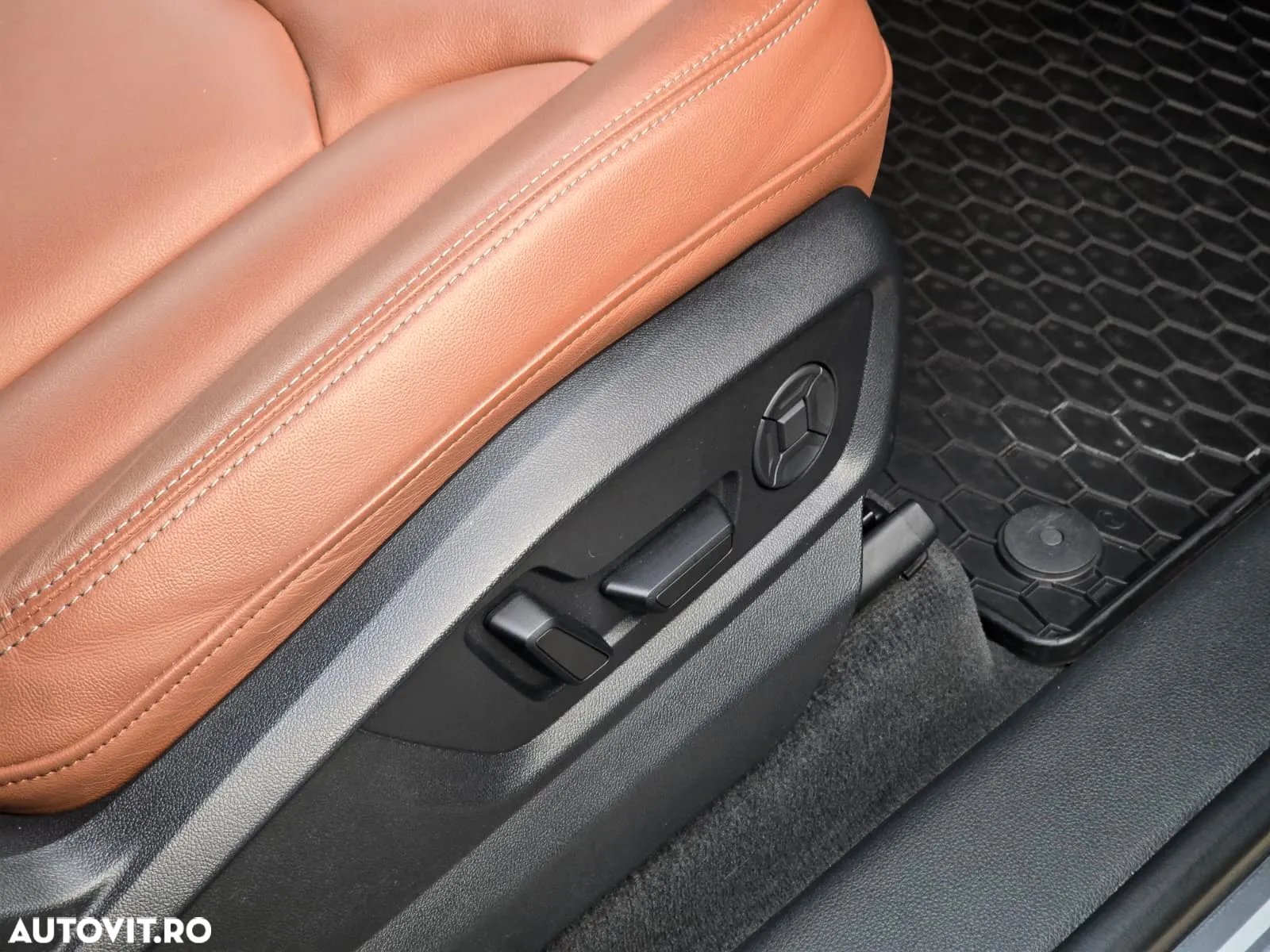 Audi Q8 3.0 45 TDI quattro Tiptronic MHEV - 38