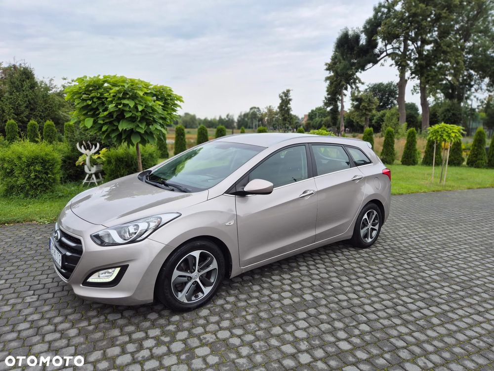 Hyundai i30 1.6 GDI Style - 11