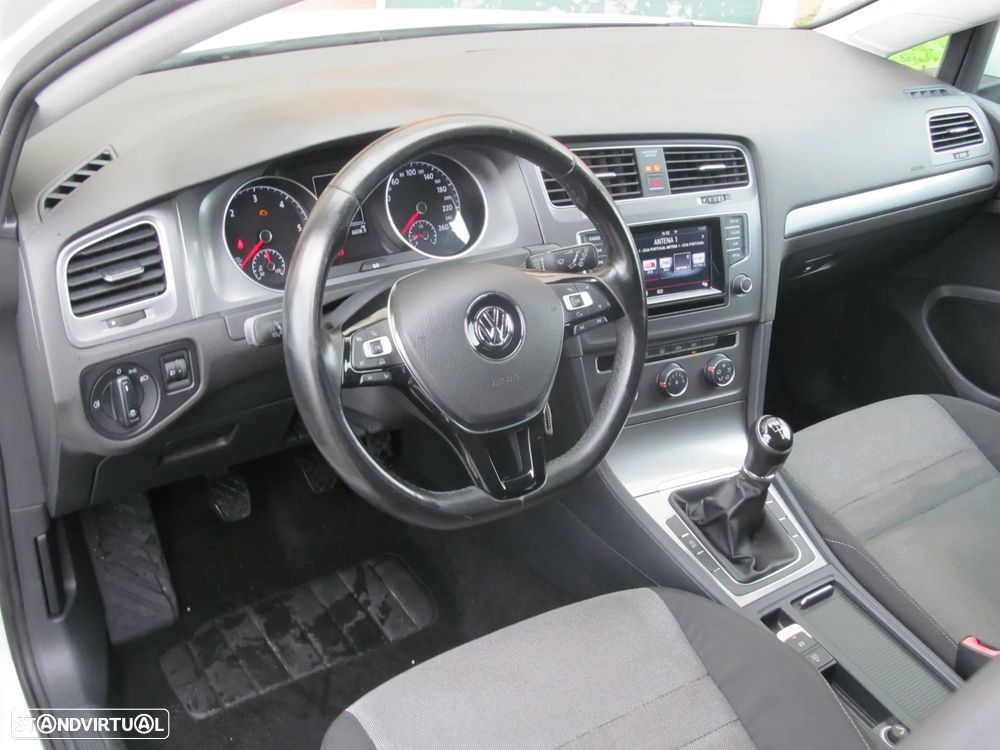 VW Golf 1.6 TDi Trendline - 3