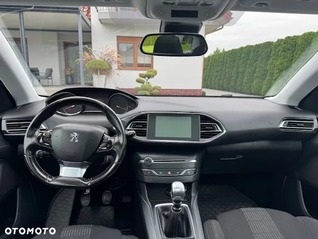 Peugeot 308 - 10