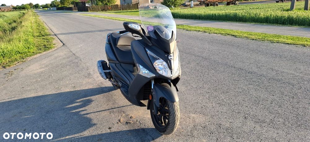 SYM GTS - 2