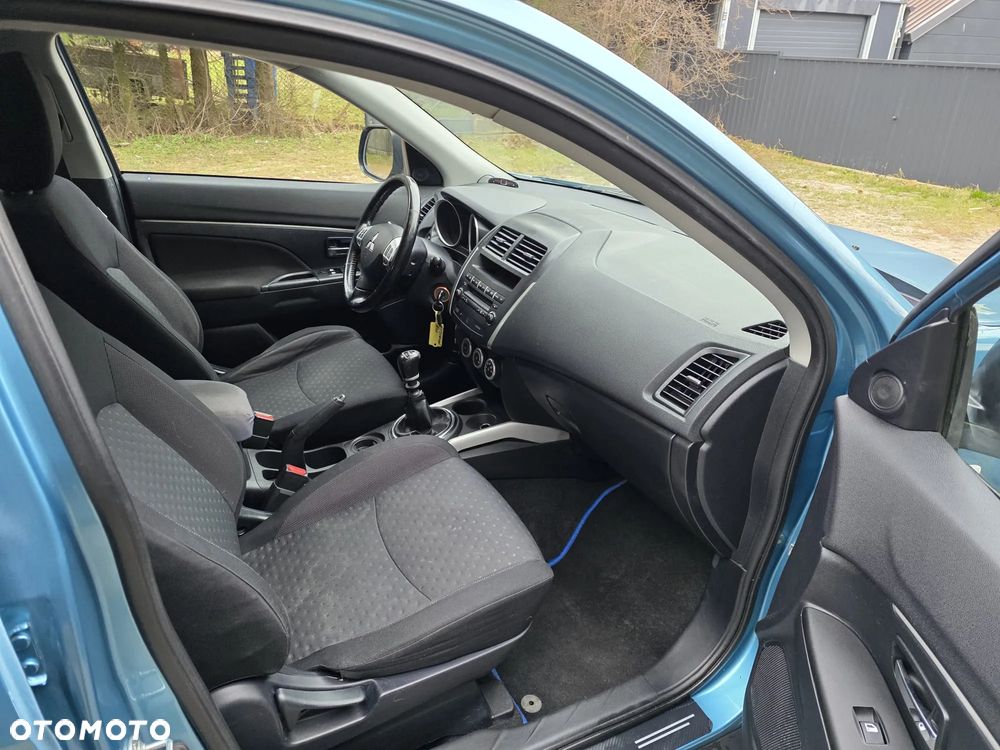 Mitsubishi ASX 1.8 DID Inform - 11