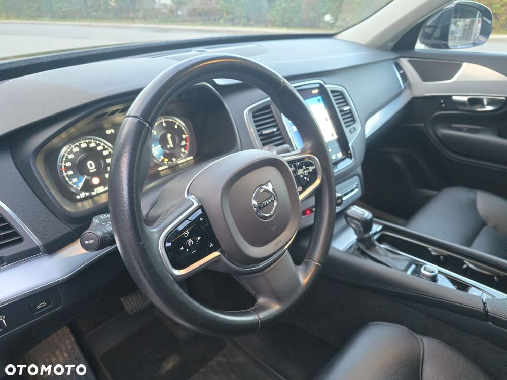 Volvo XC 90 D5 AWD Geartronic RDesign - 20