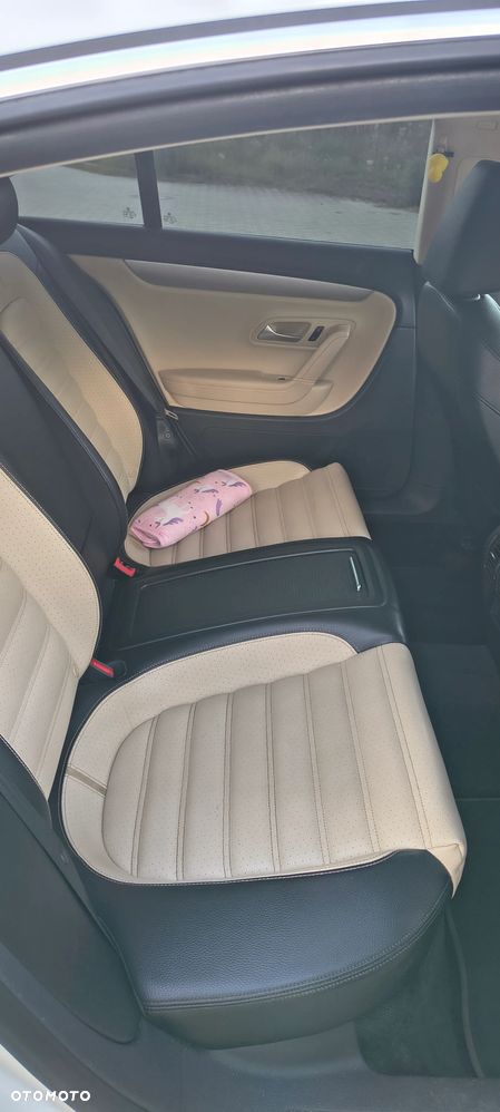 Volkswagen CC - 9
