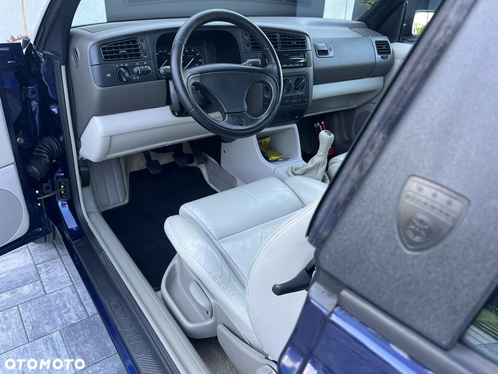 Volkswagen Golf 1.8 / 1.8 C - 16