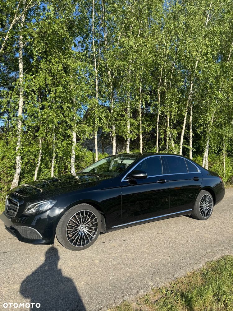 Mercedes-Benz Klasa E 220 d 9G-TRONIC - 3