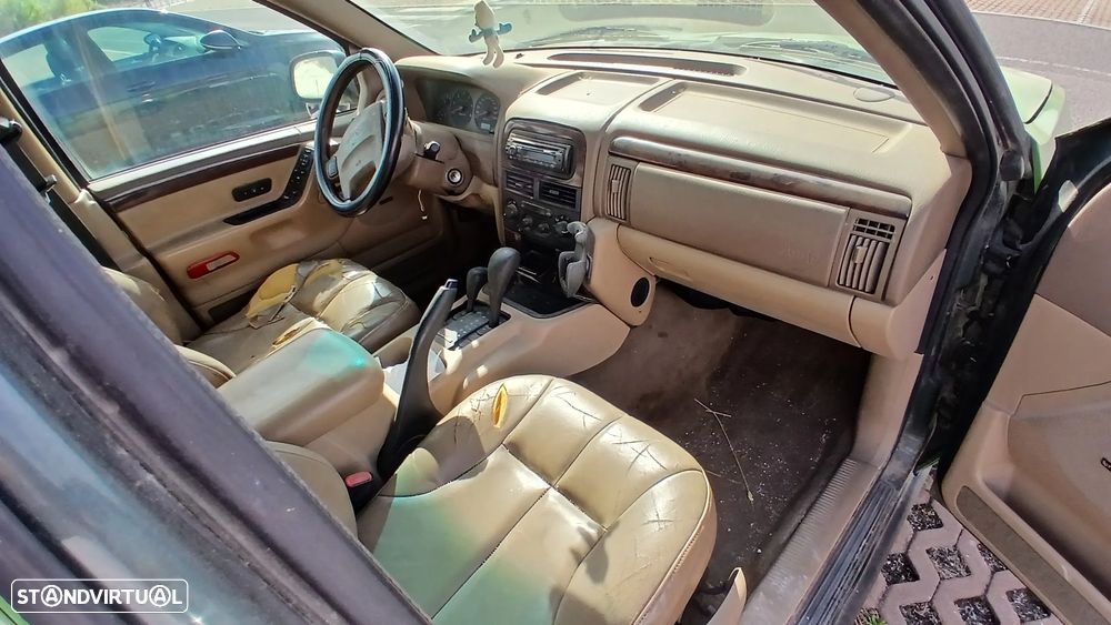 Jeep Grand Cherokee - 5