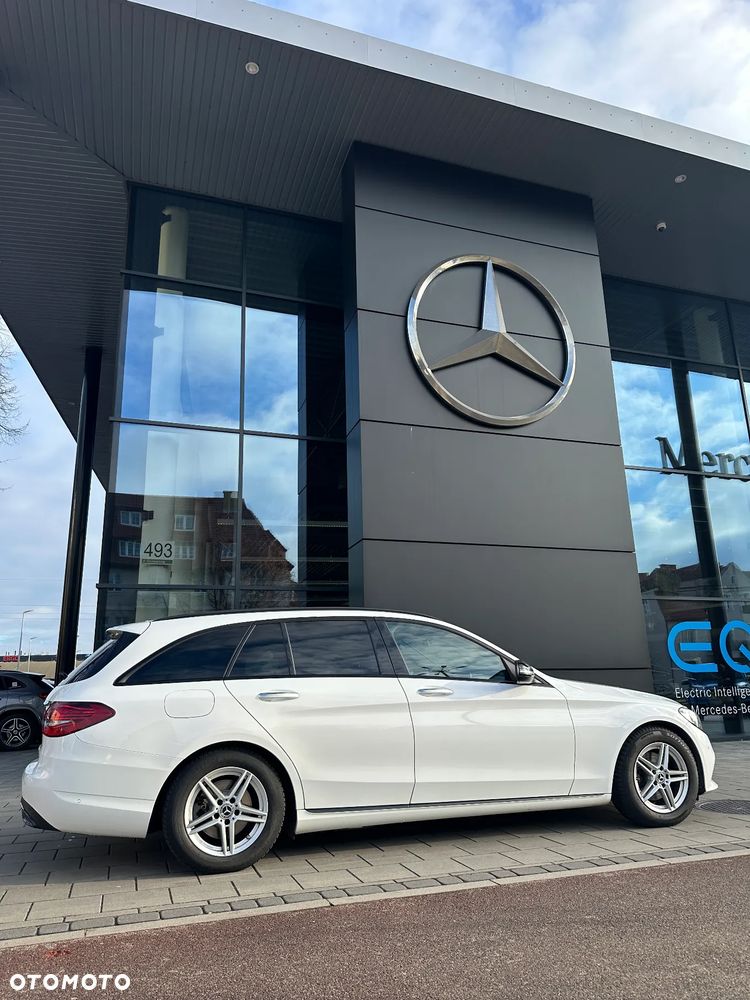 Mercedes-Benz Klasa C 220 d T 9G-TRONIC - 6