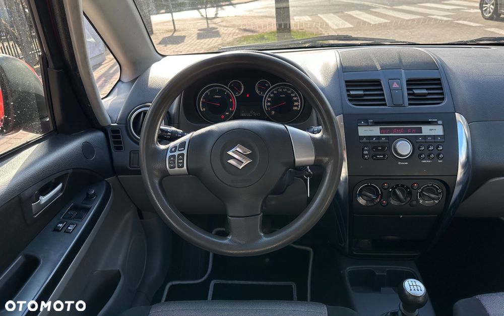 Suzuki SX4 - 16