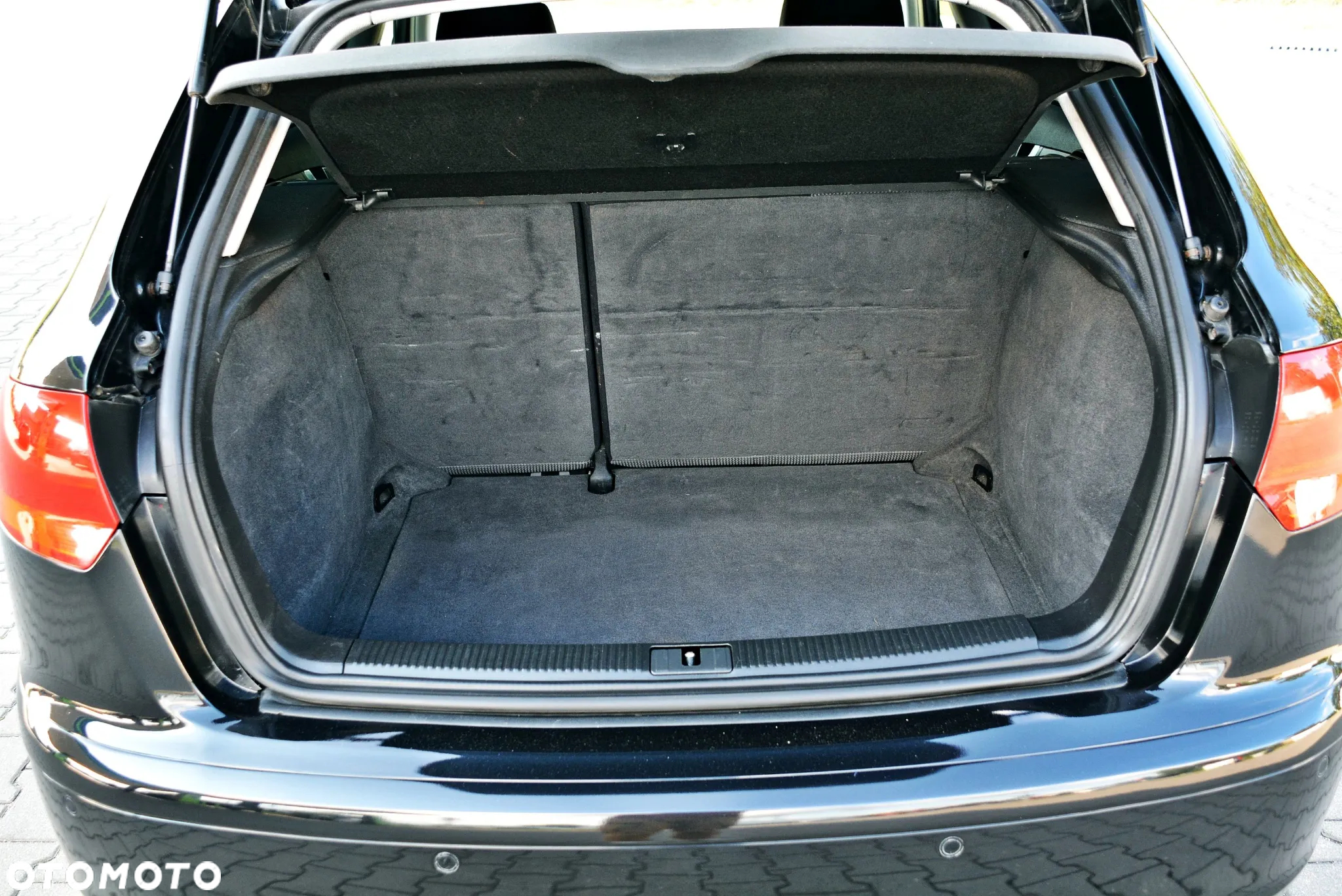 Audi A3 1.6 Attraction - 11