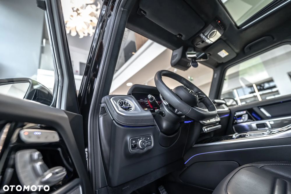Mercedes-Benz Klasa G 450 d 9G-TRONIC - 25