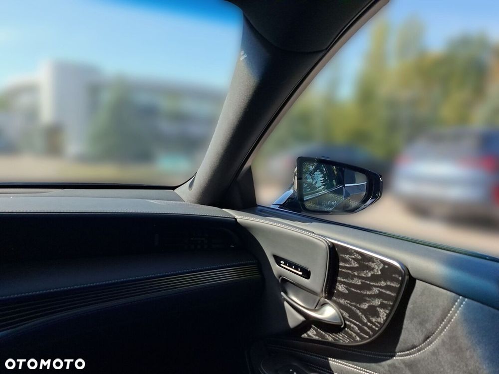 Lexus LS - 28