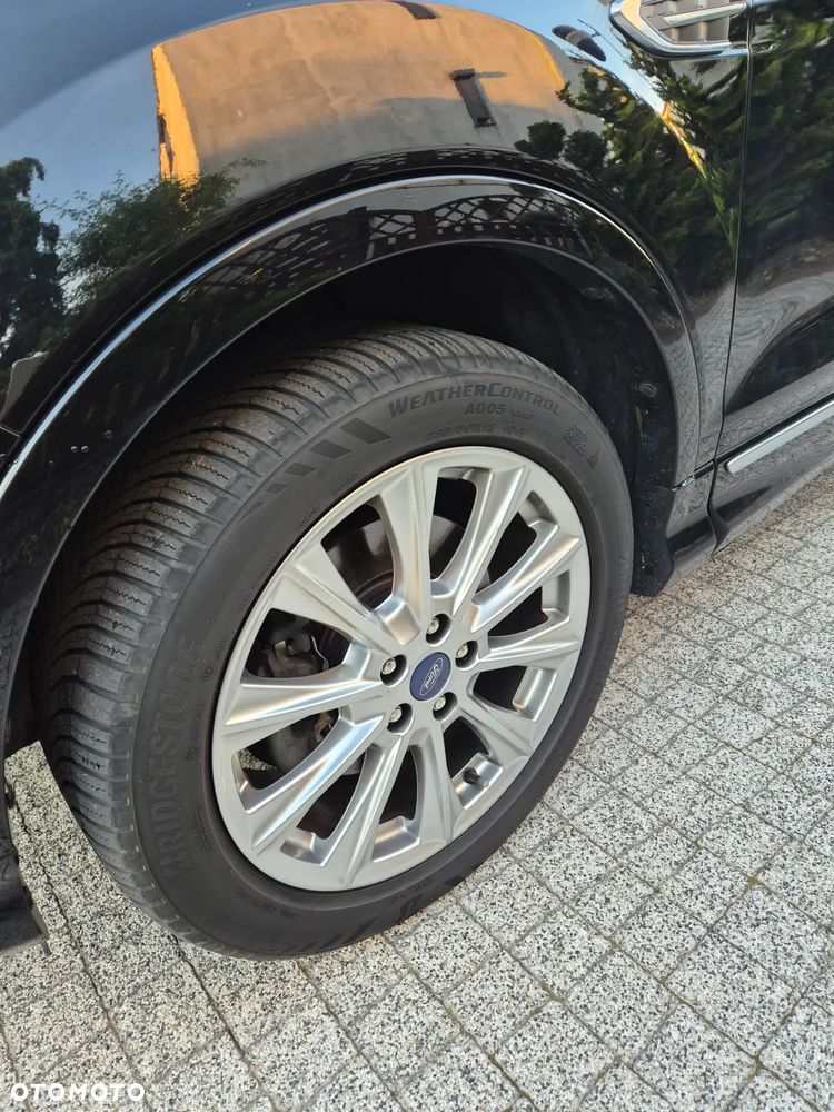 Ford Kuga Vignale 2.0 TDCi FWD - 17
