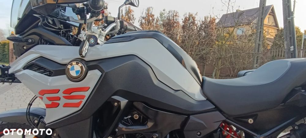BMW F - 34