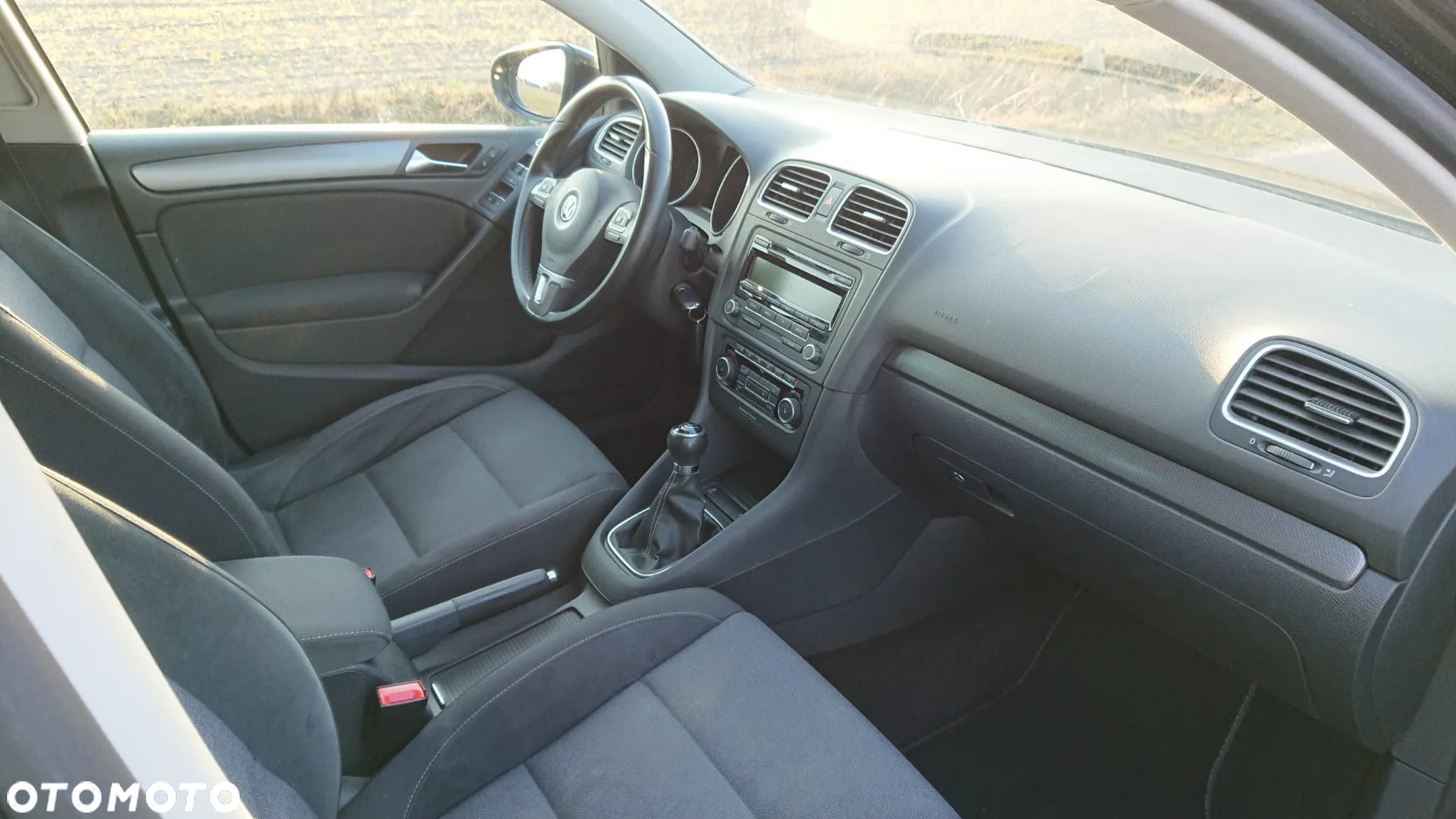 Volkswagen Golf - 9
