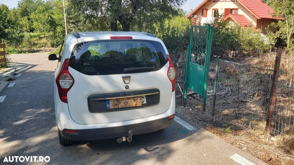 Dacia Lodgy 1.6 102 CP Laureate - 3
