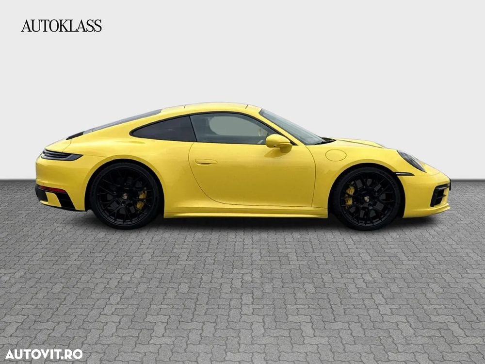 Porsche 911 Carrera S - 6