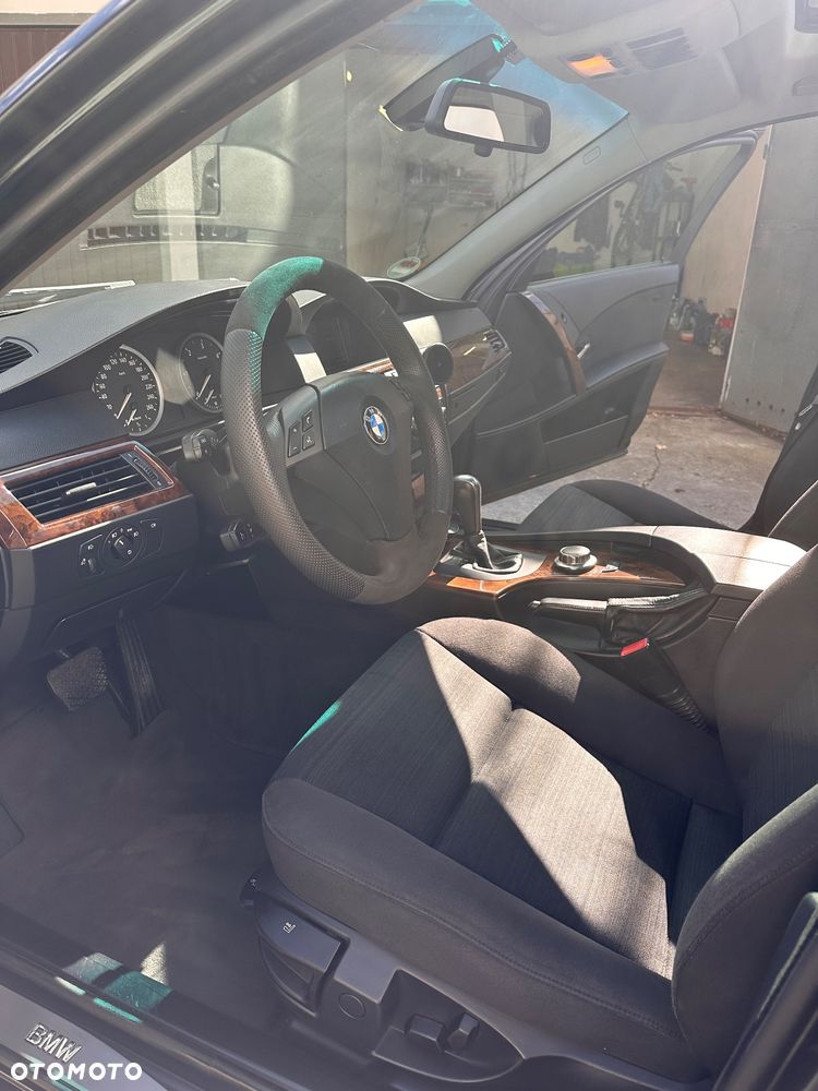 BMW Seria 5 520d - 20