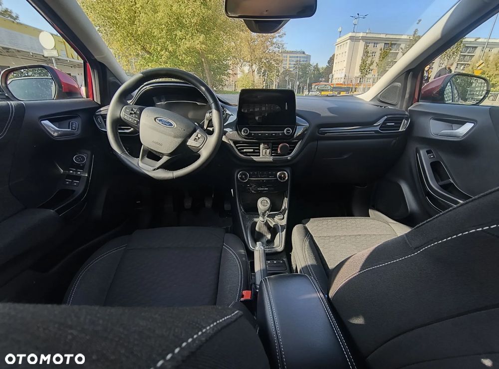 Ford Puma 1.0 EcoBoost mHEV Titanium - 4