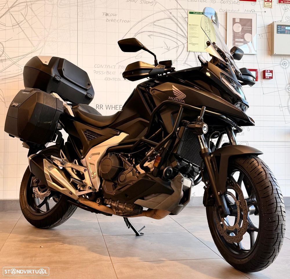 Honda NC750X - 1