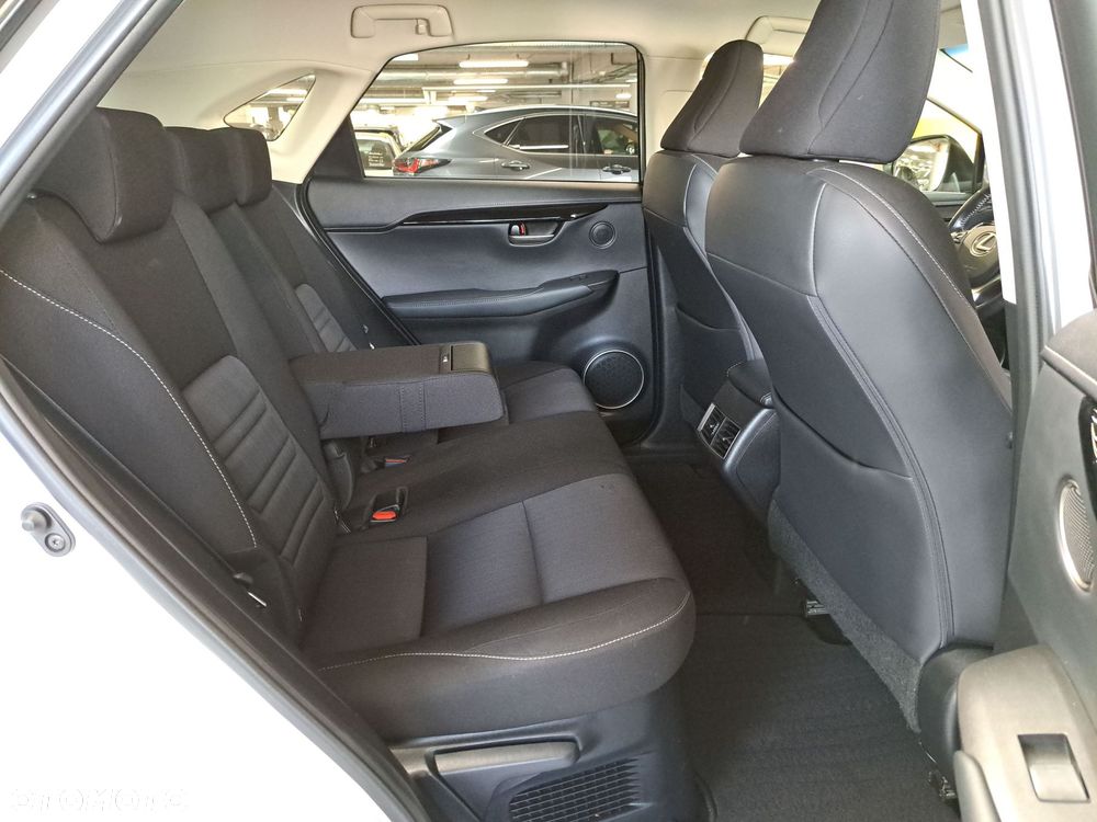 Lexus NX 200t Elite AWD - 15
