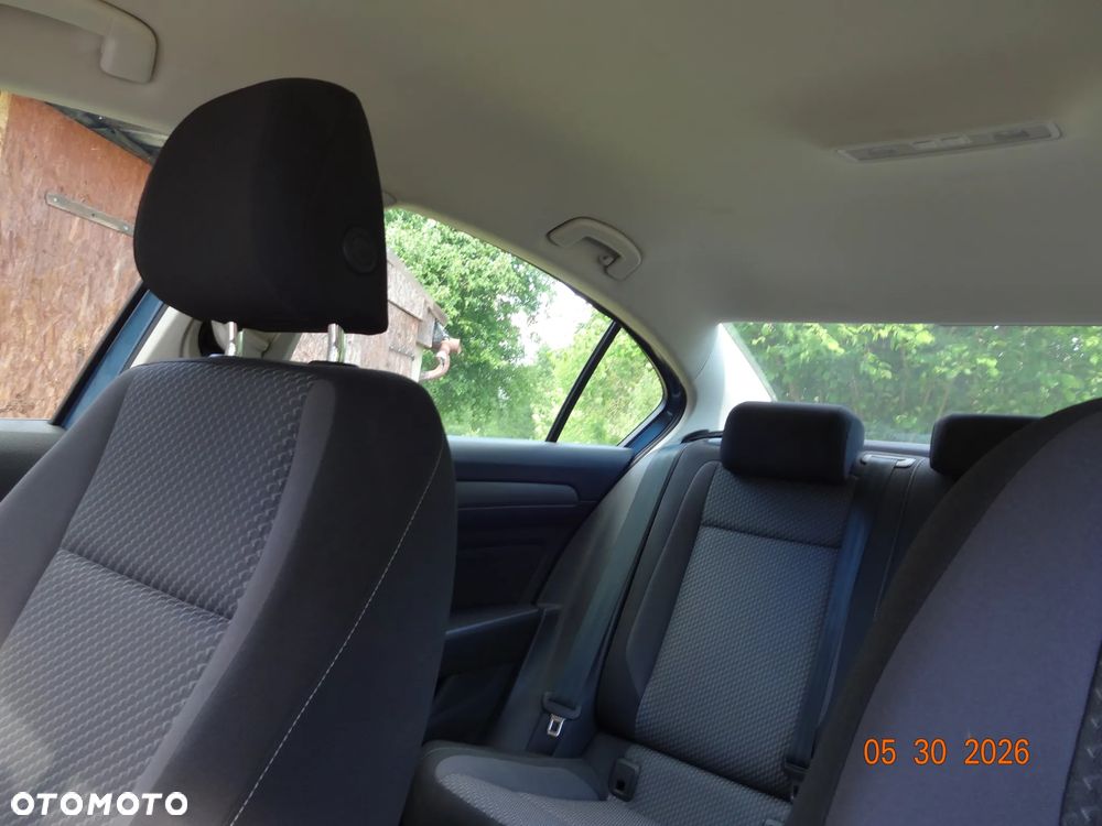 Volkswagen Passat 1.4 TSI BMT Trendline - 13