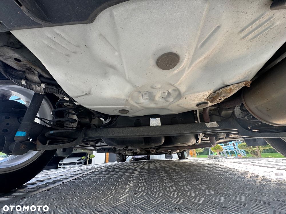 Toyota Yaris 1.0 Sol - 19