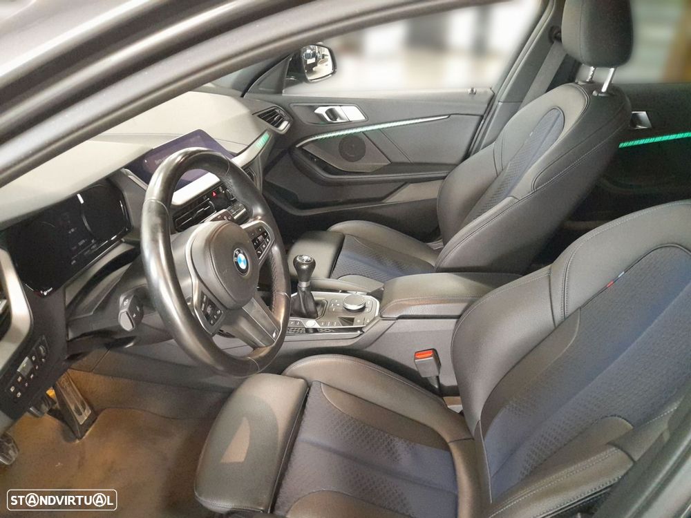 BMW 116 d Pack Desportivo M - 10