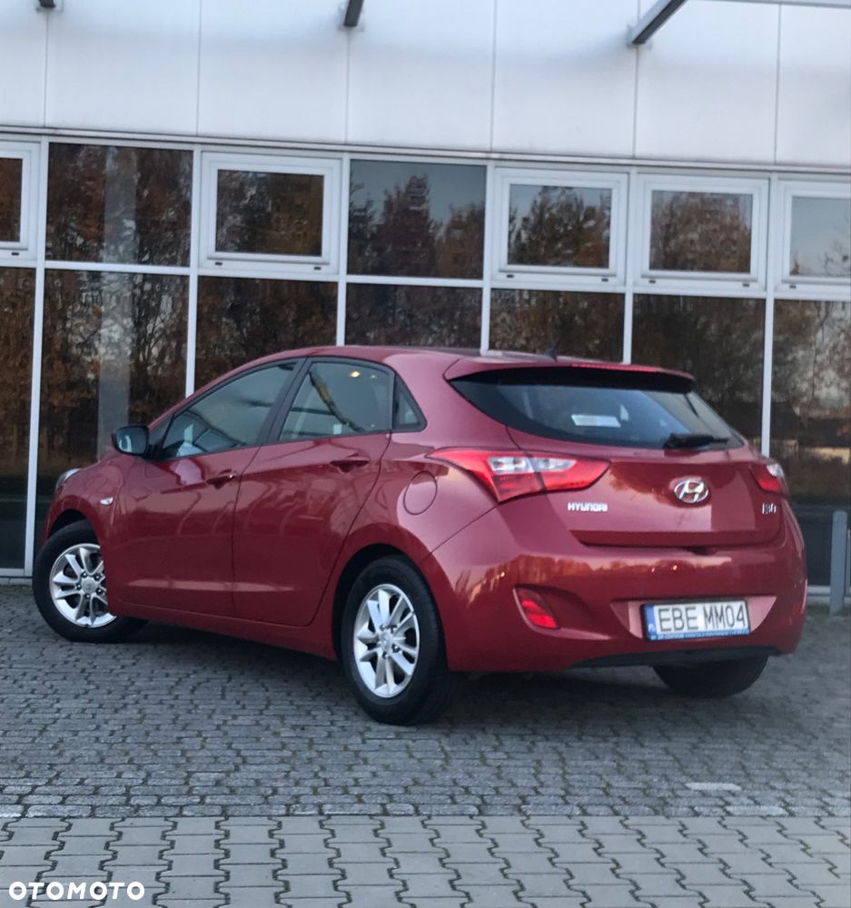Hyundai i30 1.4 Comfort - 14
