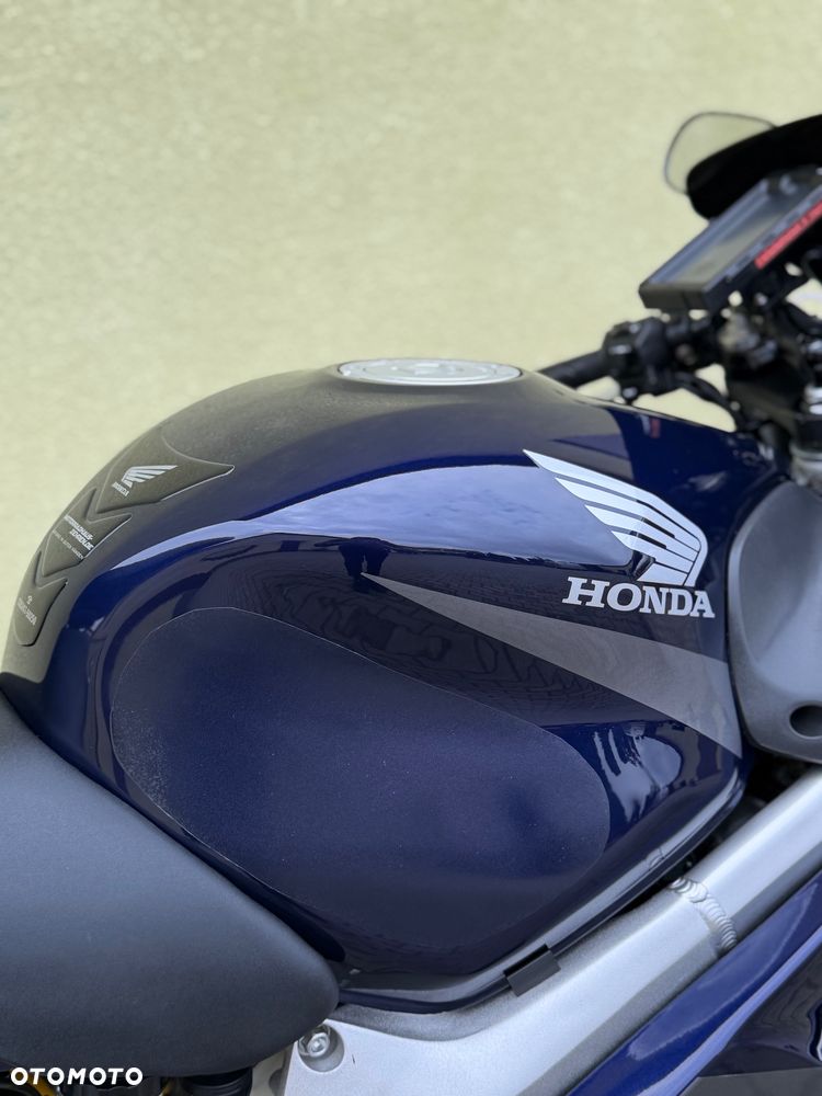 Honda CBR - 17
